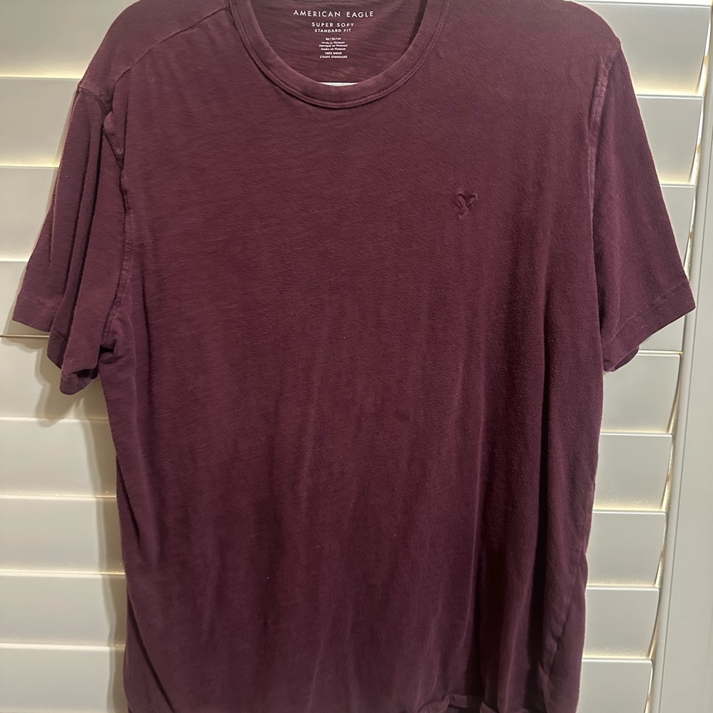 American Eagle Outfitters Purple Short Sleeve Tee